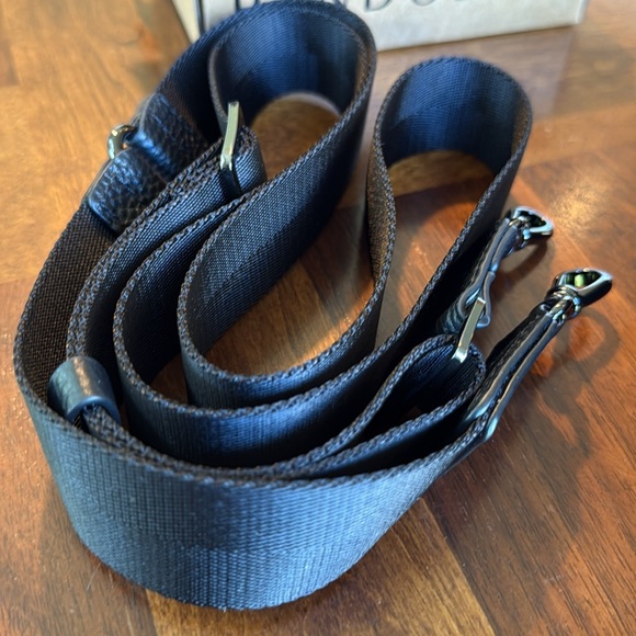 BRAND NEW BANDOLIER BLACK PEBBLED LEATHER CROSSBODY BAG - VERSATILE & ADORABLE! - Picture 8 of 10